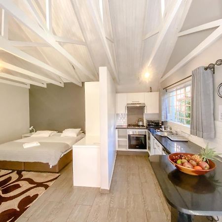 Sunbird Guest House Хараре Экстерьер фото